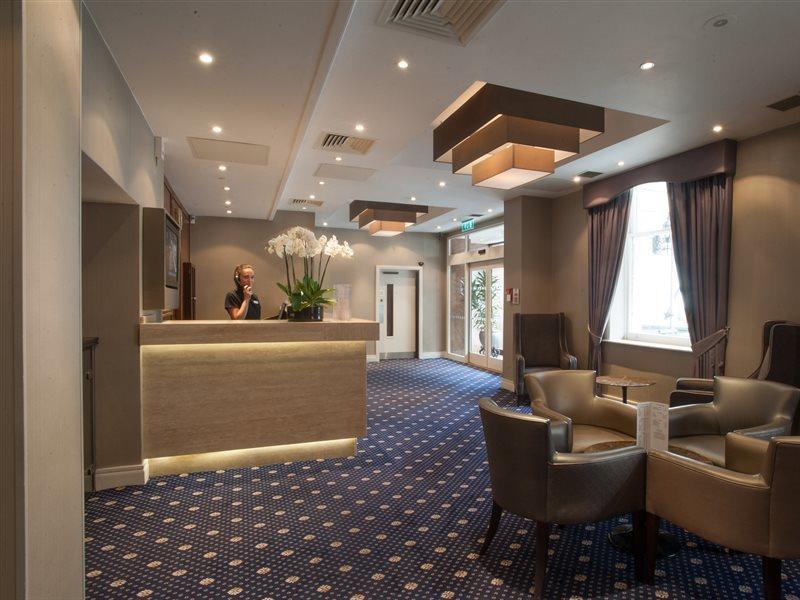 Hotel Norfolk Towers Paddington Londra Esterno foto